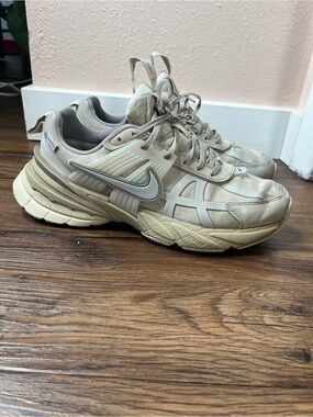 NEW NIKE V2K RUN GTX GORE-TEX WOMEN'S RUNNING SHOES,S SIZE 7